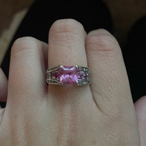 10K White Gold Pink Sapphire Diamond Ring!